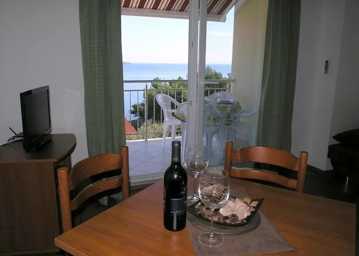 In Okrug Gornji With Sea View, Terrace, Air Conditioning, Wifi 5069-4 公寓 特罗吉尔