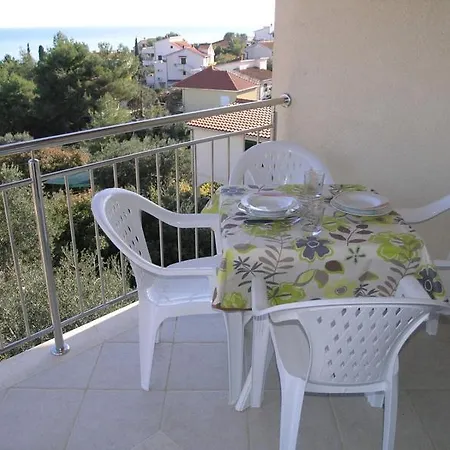 In Okrug Gornji With Sea View, Terrace, Air Conditioning, Wifi 5069-4 Lejlighed *