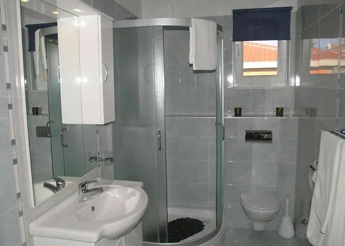 In Okrug Gornji With Sea View, Terrace, Air Conditioning, Wifi 5069-4 Trogir